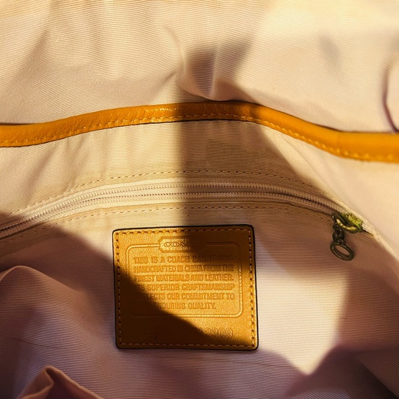 Vintage Coach Y2K - Picture 7 of 12